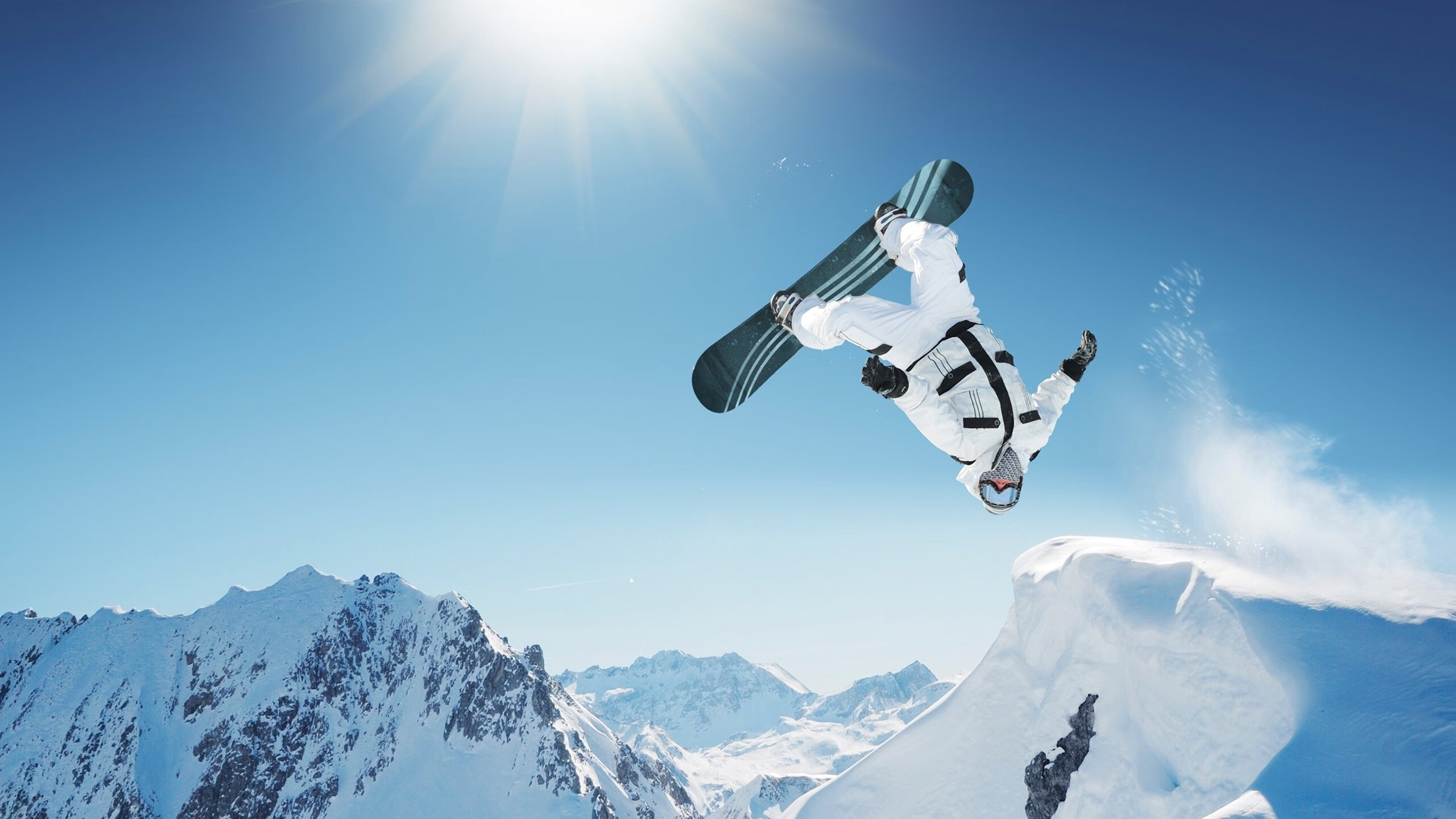 “球员异彩纷呈：场内外的趣味生活”，球场趣事